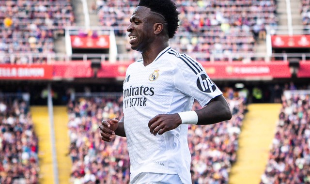 2万球迷发声！西甲赛季最佳：姆巴佩封王，17岁天才闪耀，皇马为何最失望？